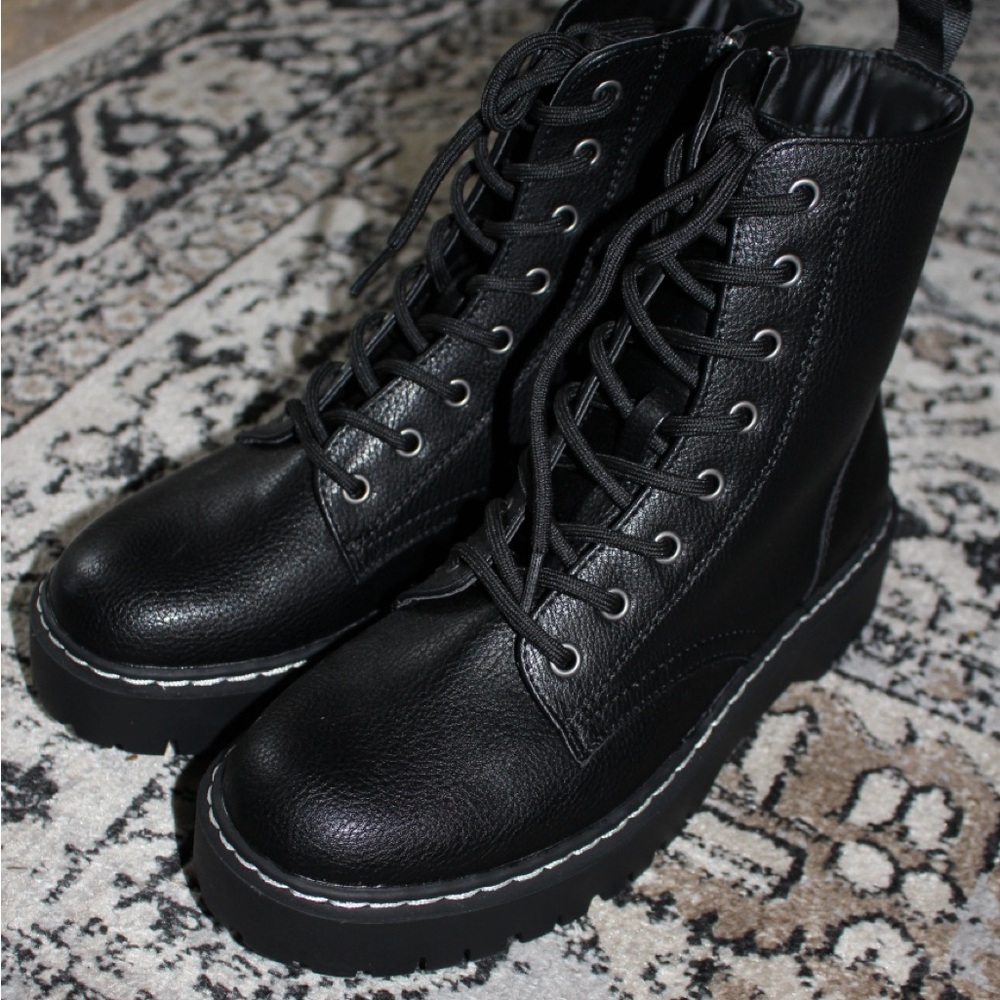 Sincerely Jules lace up ankle boots